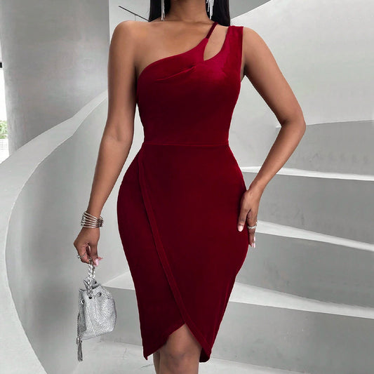 Sexy Sexy Velvet Slim Fit Slimming Sense of Design One Shoulder Hip Dress